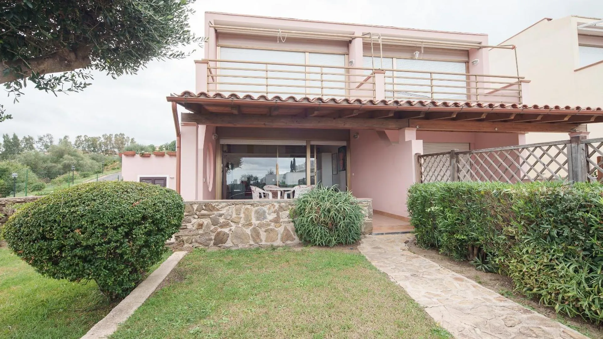Welcomely - Verde Mare Marinella  0*, Marinella (Sardinia)